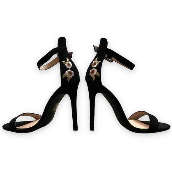 Public DESIRE Black Embroidered
Suede Strappy Heels - Picture 7 of 11